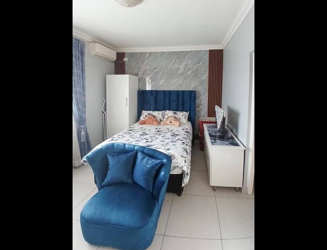 2 BEDROOM DUPLEX FOR SALE IN PARK HILL